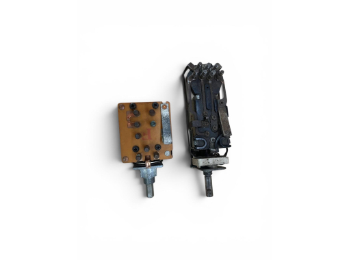 Headlight / Lights switch - similar to original but not exactly the same Image 2