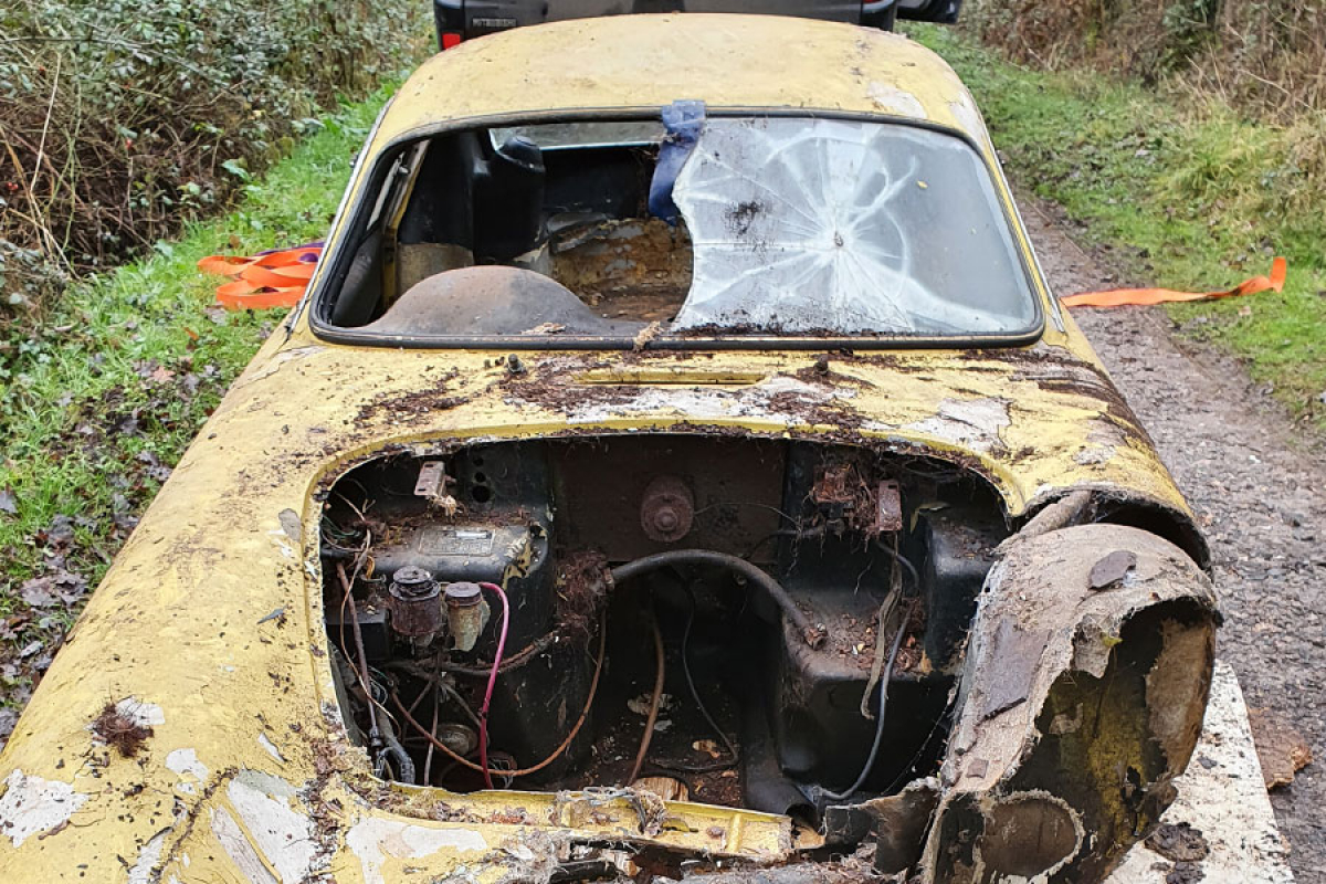 Lotus Elite needing repair